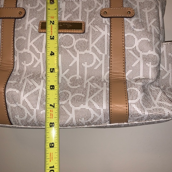 Calvin Klein Handbag - Picture 9 of 9